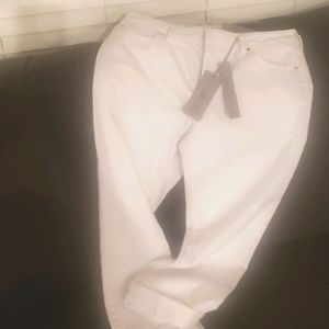 Jlo capris